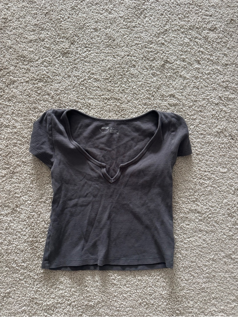 aerie Short Sleeve Scoop V-Neck Top - Charcoal Gray